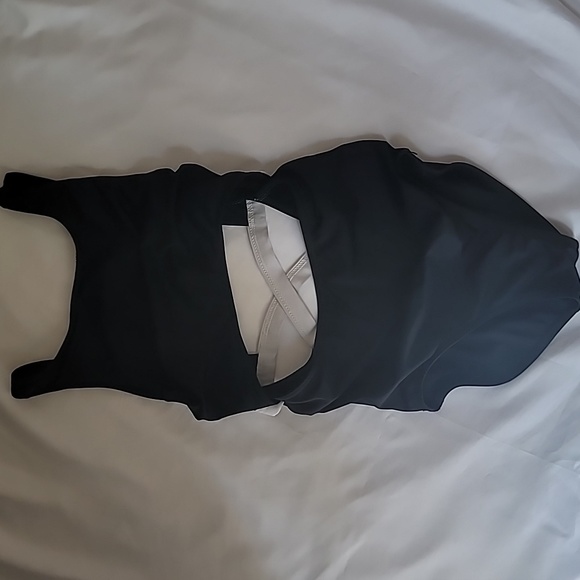 Black leotard - Picture 3 of 5